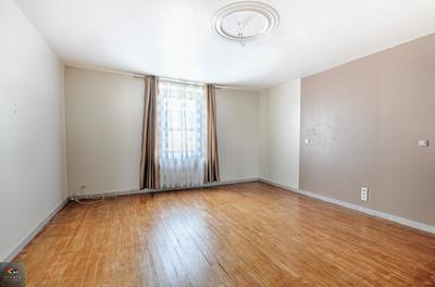 Appartement - 110 m² - 3 pièces