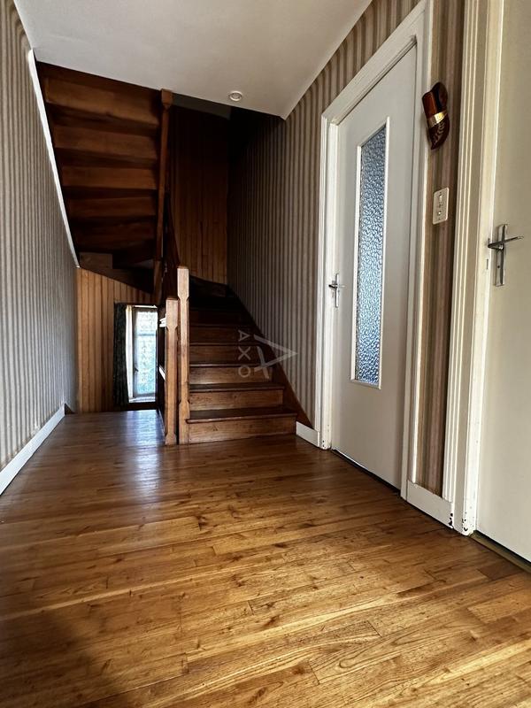 Maison - 135 m² - 10 pièces