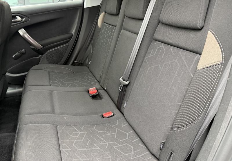 Peugeot 2008 1.6 Blue Hdi 100ch Active