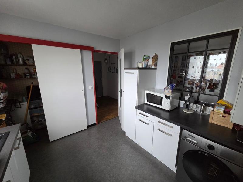 Appartement - 80 m² - 3 pièces