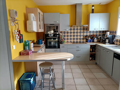 Maison - 92 m² - 5 pièces
