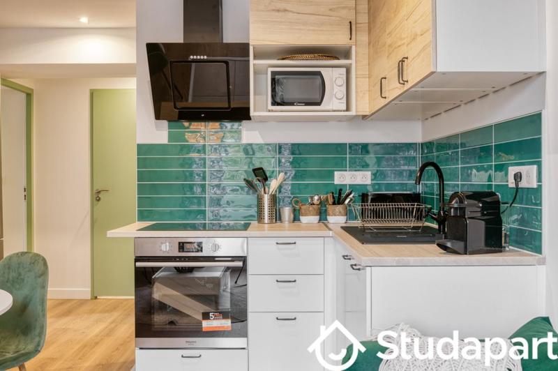 Chambre - 10 m² - 1 pièce