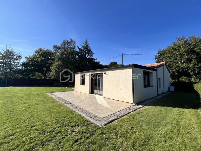 Maison - 104 m² - 4 pièces