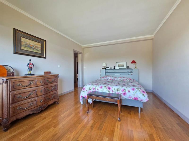 Maison ancienne - 200 m² - 8 pièces