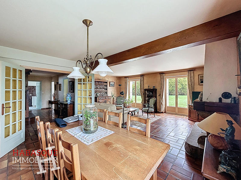 Maison - 162 m² - 7 pièces