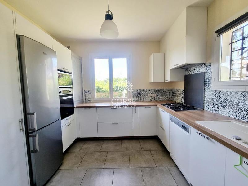 Maison - 100 m² - 4 pièces