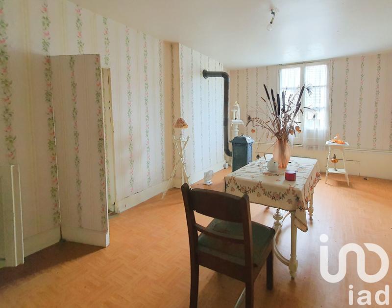 Maison - 253 m² - 9 pièces