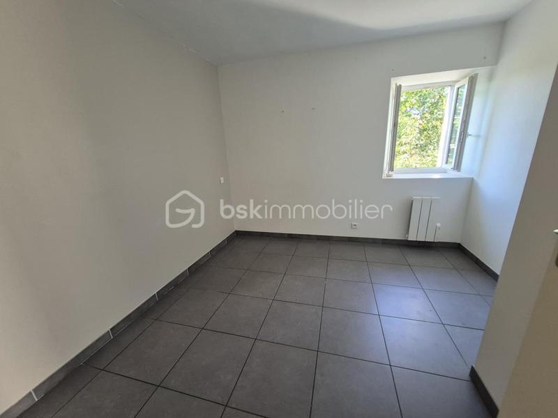 Maison - 102 m² - 4 pièces