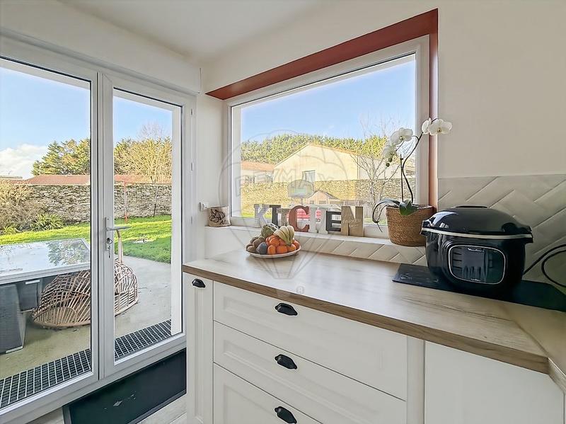 Maison - 140 m² - 5 pièces