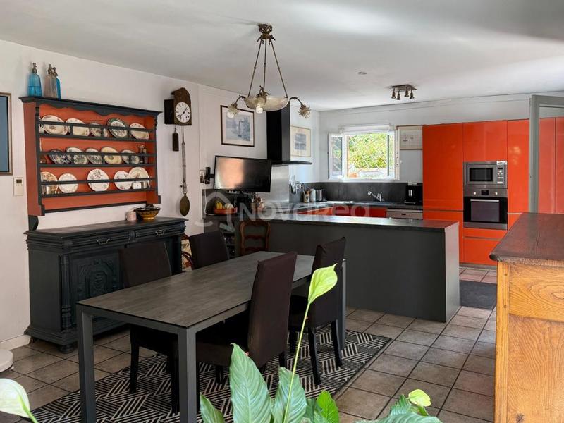 Maison de campagne - 160 m² - 7 pièces