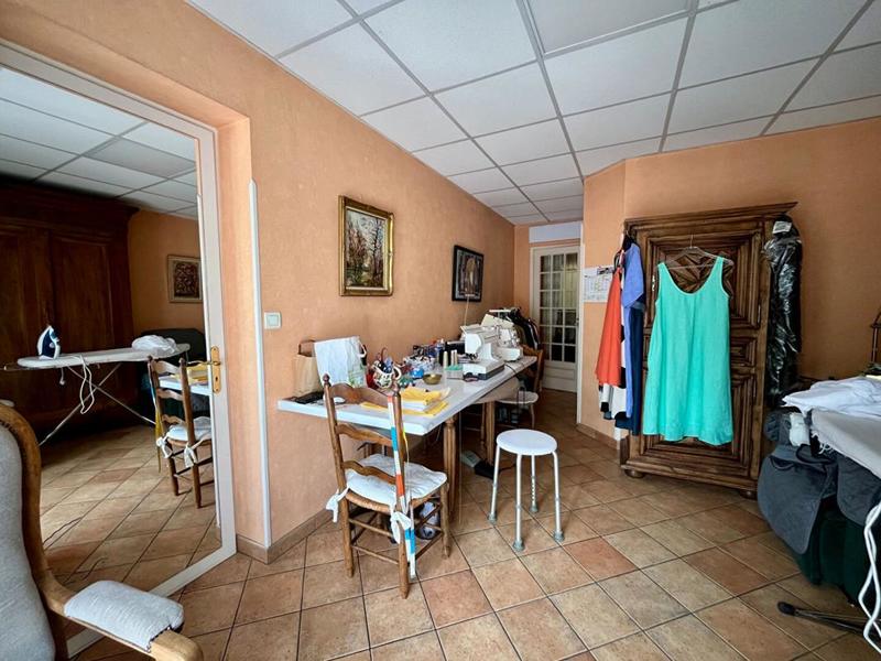 Maison - 94 m² - 4 pièces