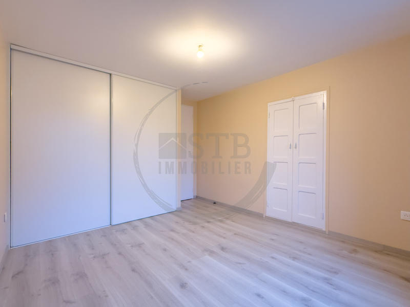 Appartement - 81 m² - 4 pièces