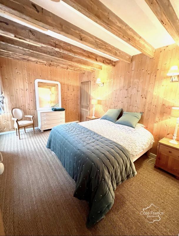 Maison en pierre - 200 m² - 8 pièces