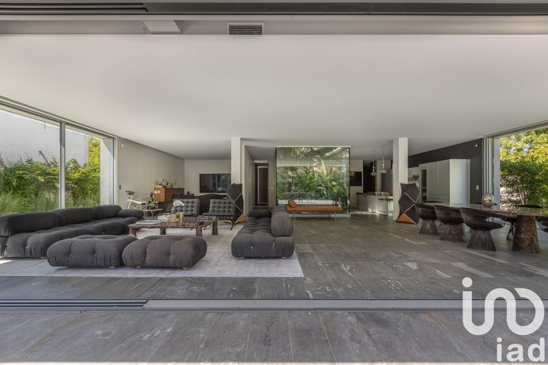 Maison de maîtres - 700 m² - 6 pièces