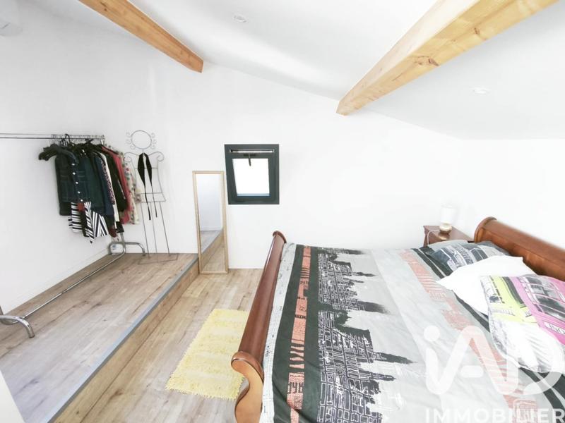 Maison - 300 m² - 10 pièces