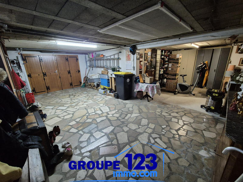Maison - 93 m² - 4 pièces