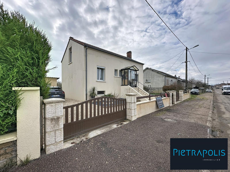 Maison - 107 m² - 5 pièces