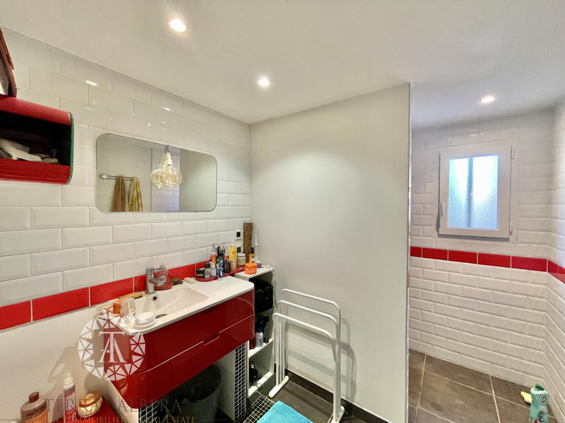 Villa - 190 m² - 5 pièces