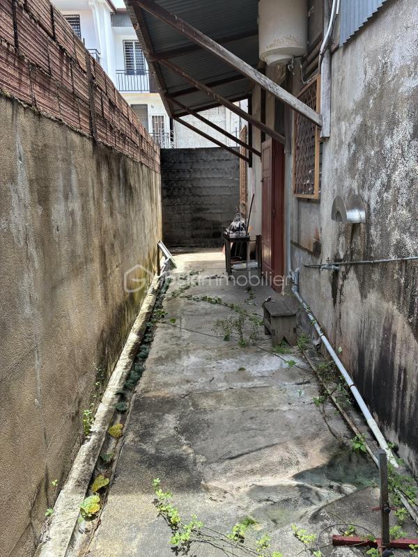 Maison ancienne - 244 m² - 6 pièces