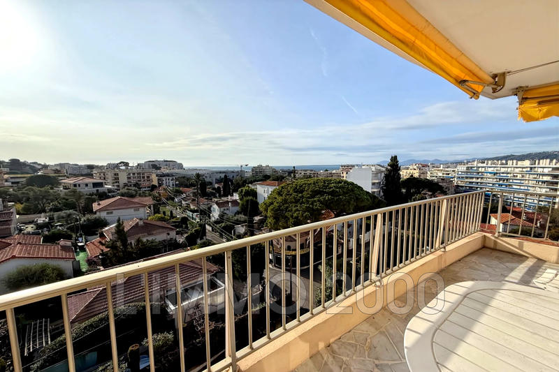 Appartement - 85 m² - 3 pièces