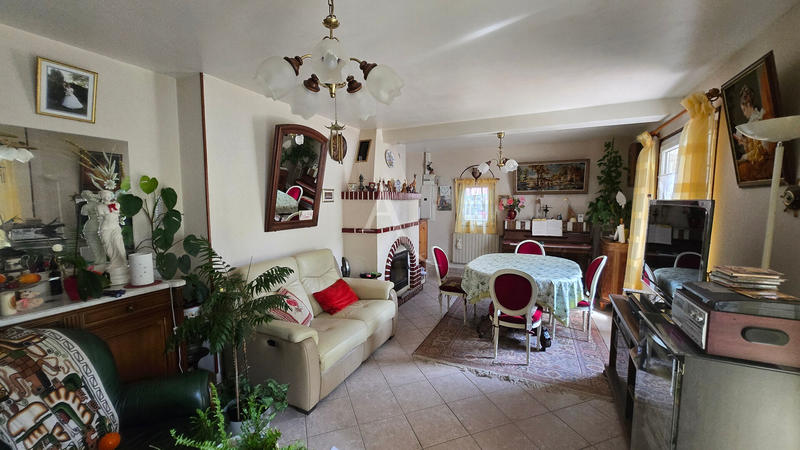 Maison - 145 m² - 6 pièces