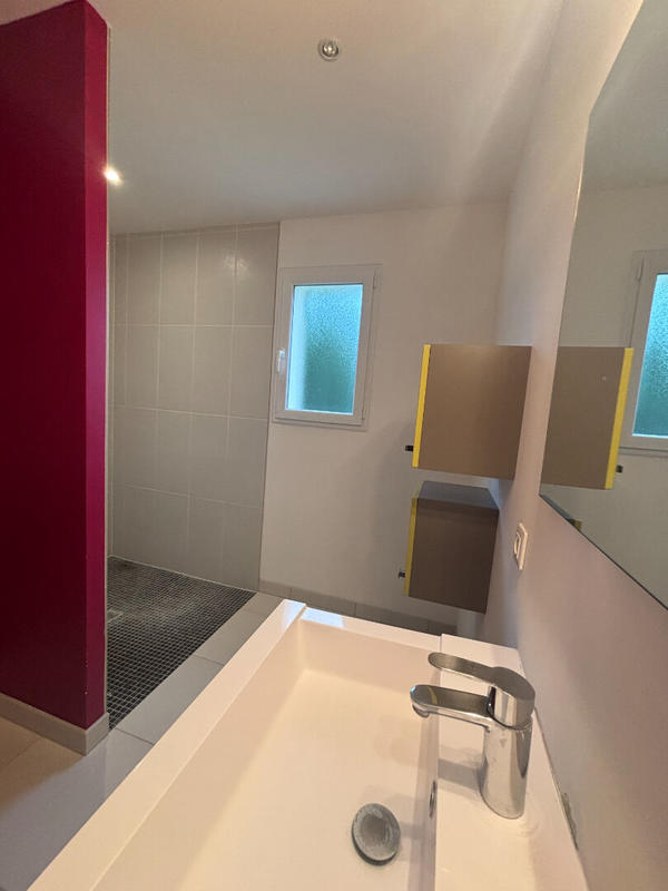 Maison - 191 m² - 8 pièces