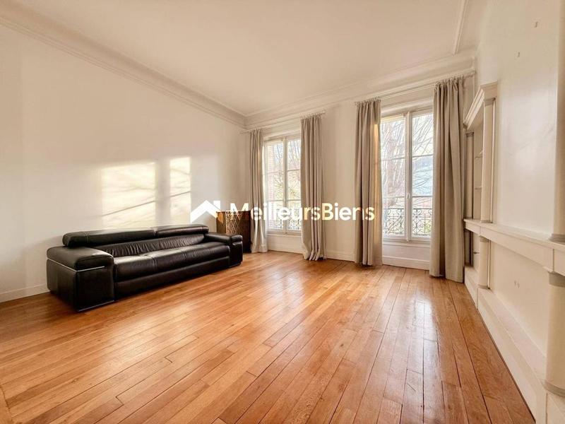 Appartement bourgeois - 96 m² - 4 pièces