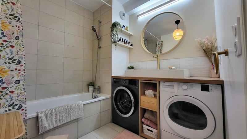 Appartement - 80 m² - 4 pièces