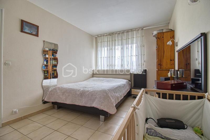 Maison - 172 m² - 10 pièces