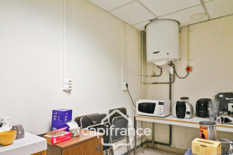 Bureau - 140 m² - 5 pièces