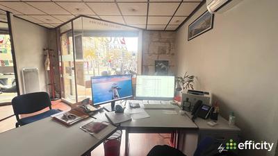 Bureau - 80 m² - 5 pièces