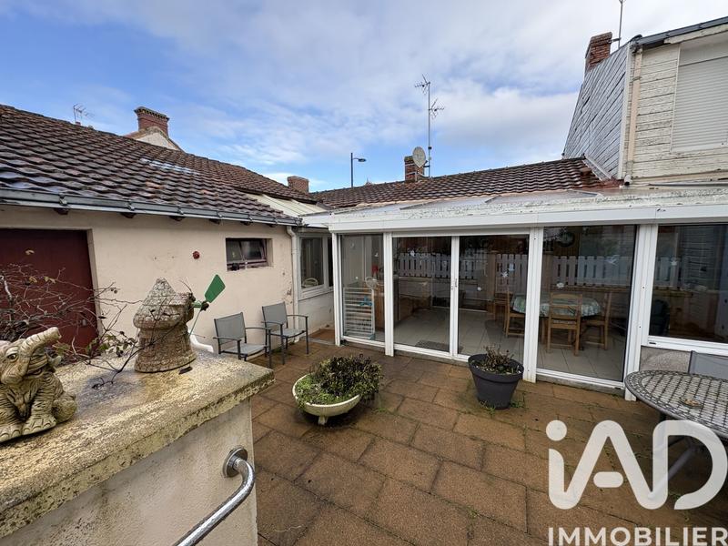 Maison - 207 m² - 6 pièces