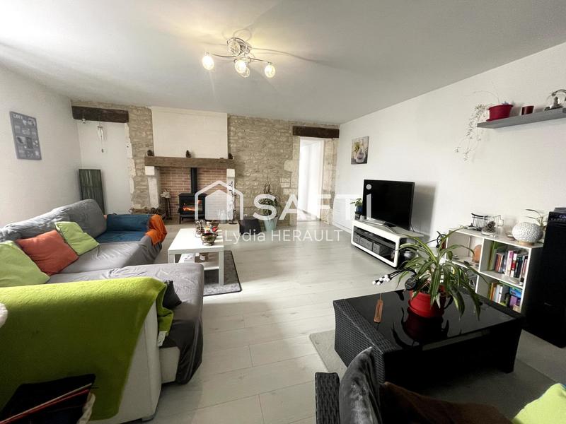 Maison - 235 m² - 8 pièces