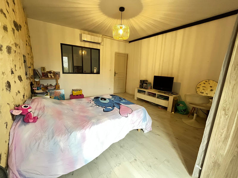 Longère - 250 m² - 6 pièces