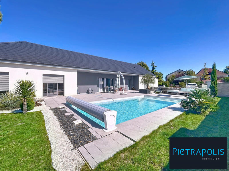 Maison contemporaine - 146 m² - 5 pièces