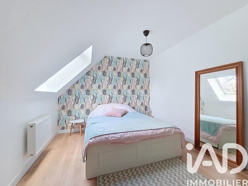 Maison - 94 m² - 5 pièces