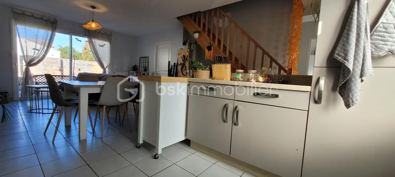 Maison - 80 m² - 4 pièces