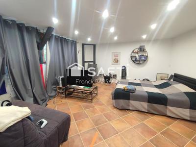 Maison - 182 m² - 7 pièces