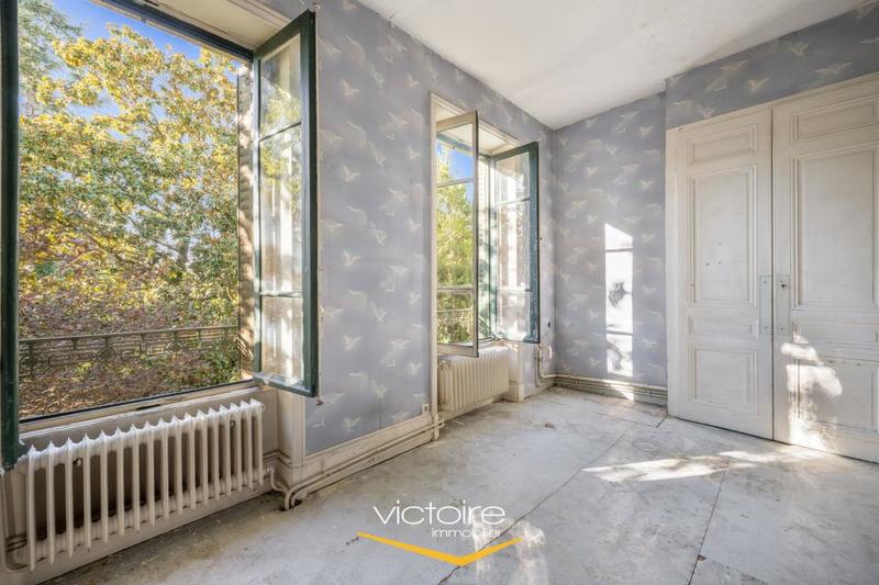 Maison - 163 m² - 7 pièces
