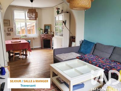 Maison - 83 m² - 5 pièces