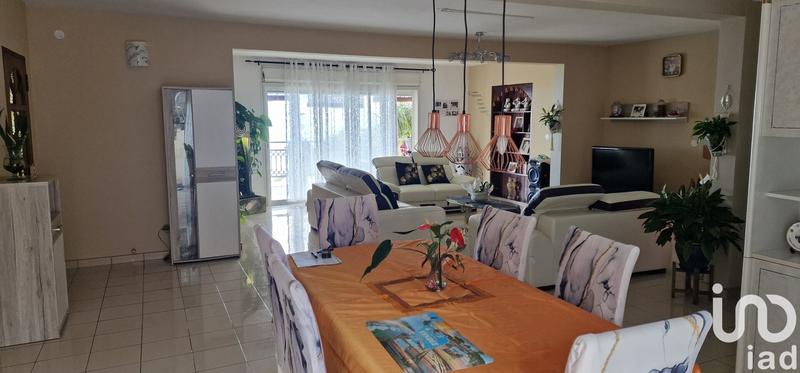 Maison - 280 m² - 10 pièces