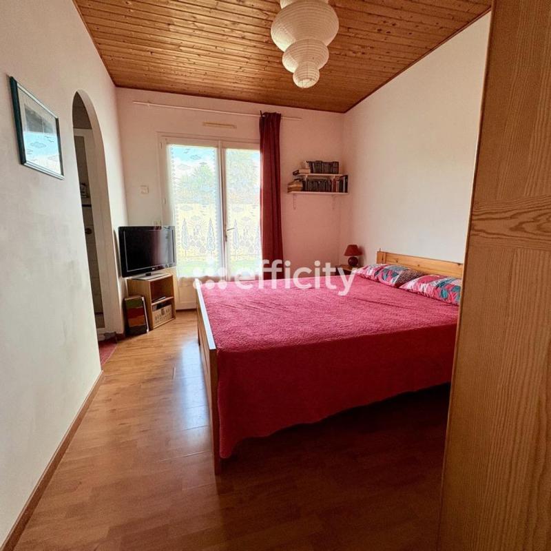 Maison - 167 m² - 6 pièces