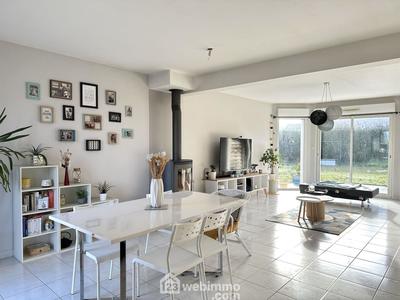 Maison - 124 m² - 6 pièces