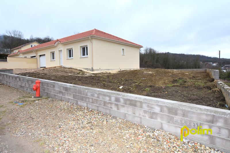 Maison - 93 m² - 5 pièces