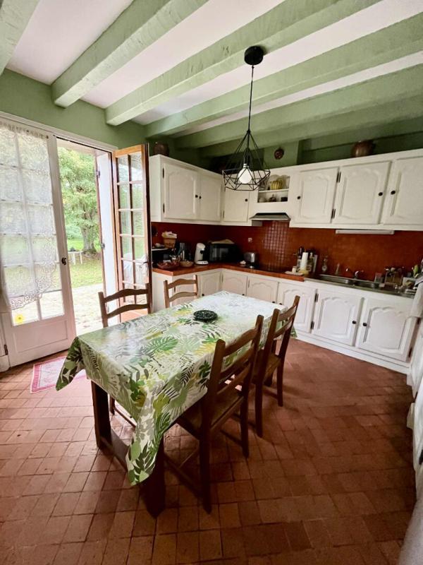 Maison - 177 m² - 6 pièces