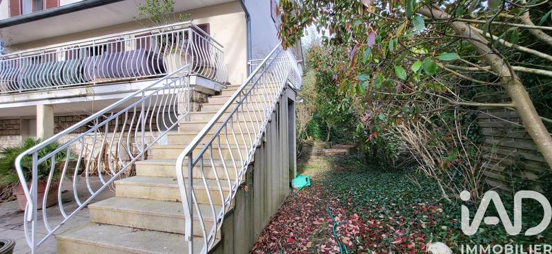 Maison - 173 m² - 8 pièces