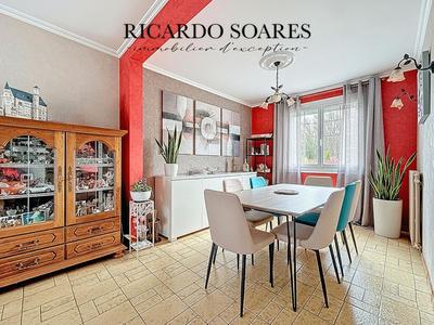 Maison - 115 m² - 6 pièces