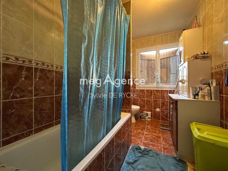 Maison - 130 m² - 7 pièces