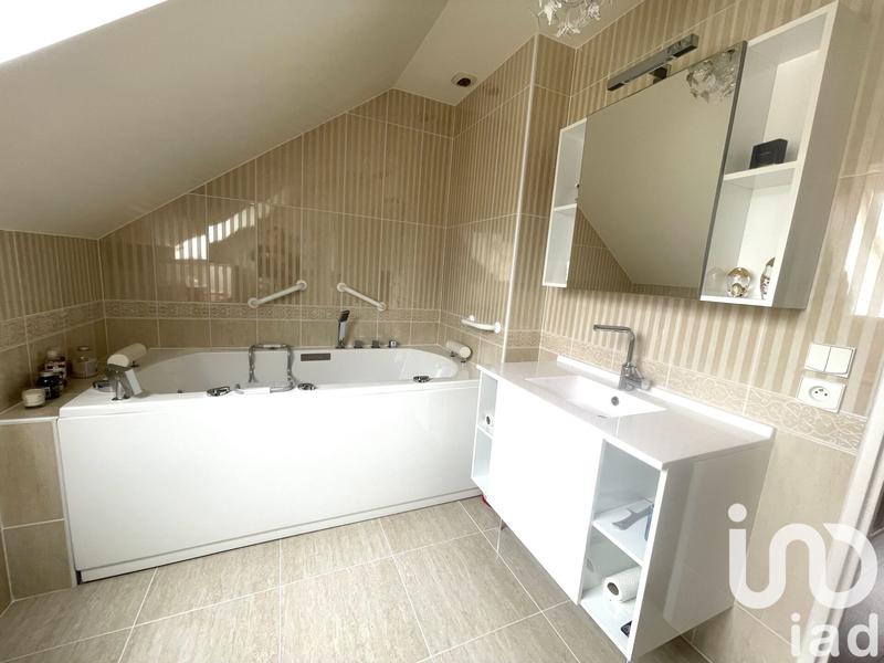 Maison - 148 m² - 6 pièces