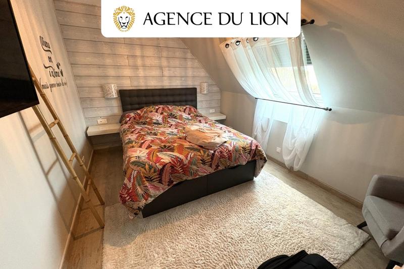 Maison - 151 m² - 8 pièces